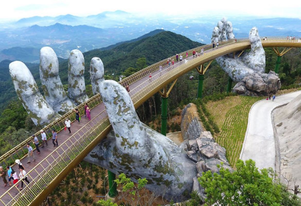 Golden Bridge in Da Nang