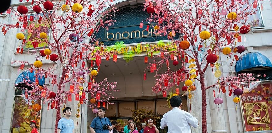 Traditional “Li Xi” Custom - Giving Luckey Money on Tet in Vietnam