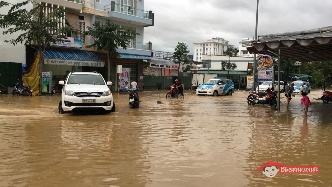 Сезон дождей в Нячанге
