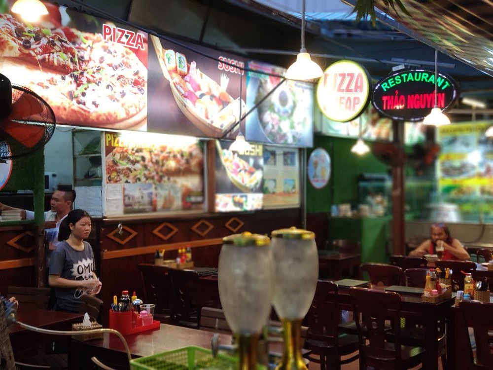 Интерьер ресторана Thao Nguyen Restaurant Интерьер ресторана Thao Nguyen Restaurant